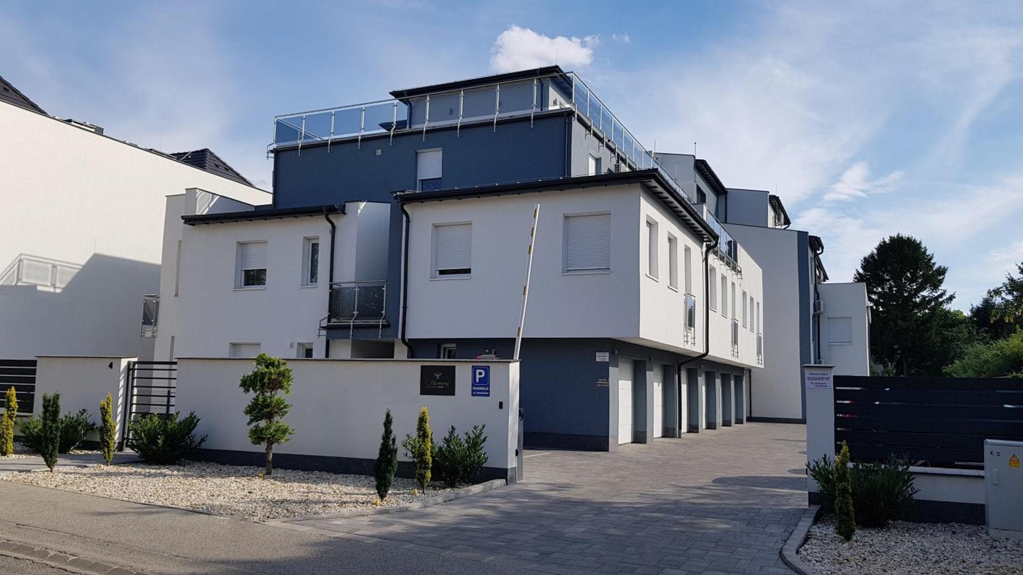 Harmony Apartments Sárvár Sarvar Exterior foto